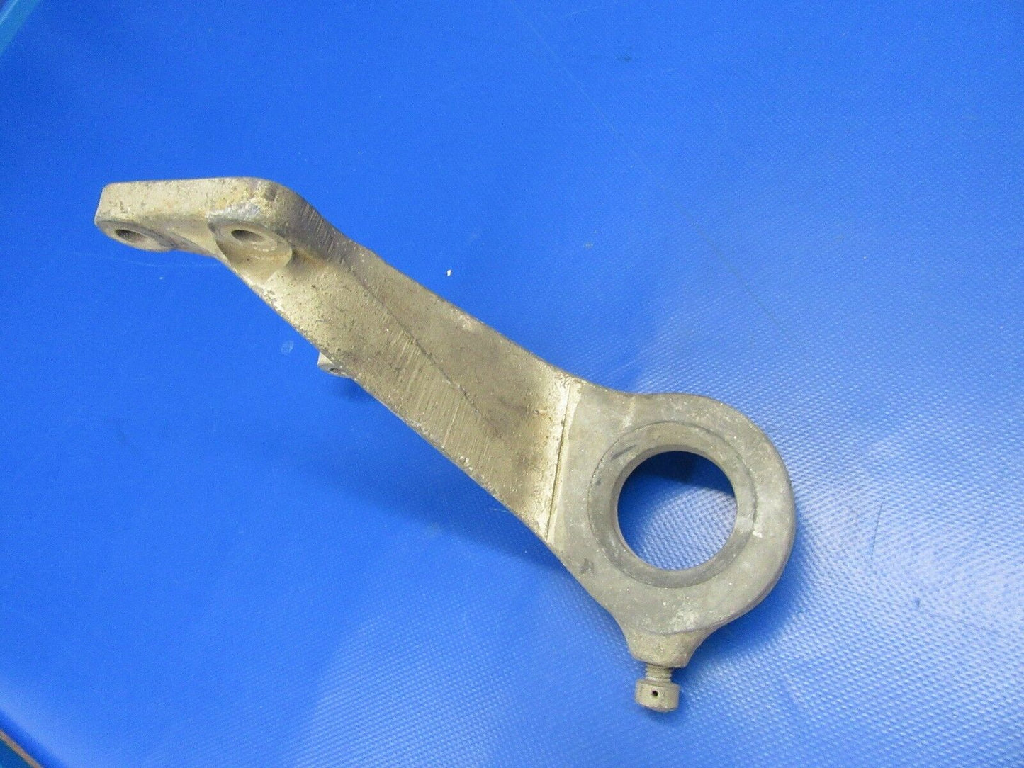 Bonanza E-185 / E-225 / Continental Engine Mount Bracket P/N 50444 (0916-101)