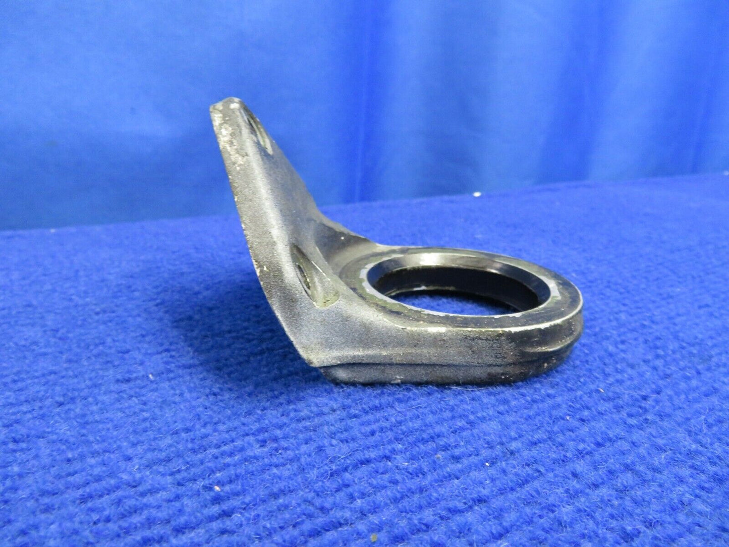Continental TSIO-360 Bracket Engine Mount P/N 37107-00, 37107-000 (0322-346)