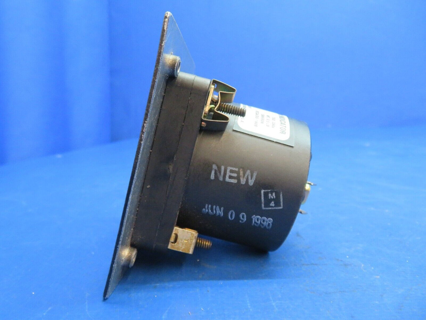 Mid-Continent MD40-65L Course Deviation Indicator P/N 2010056-65L (0123-708)