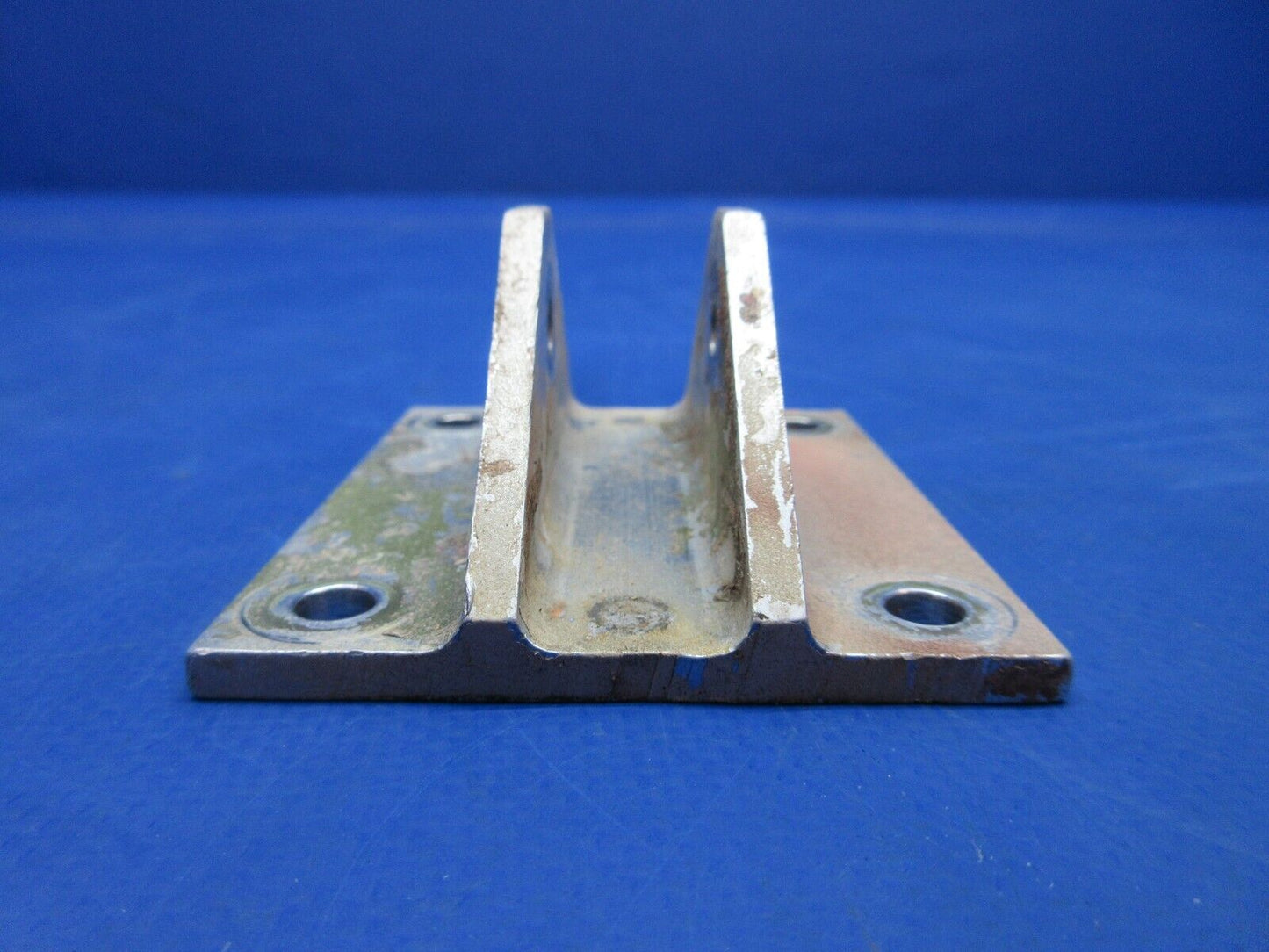 Piper PA-28-236 Dakota Stabilator Attach Fitting & Hinge P/N 62645-04 (0623-254)