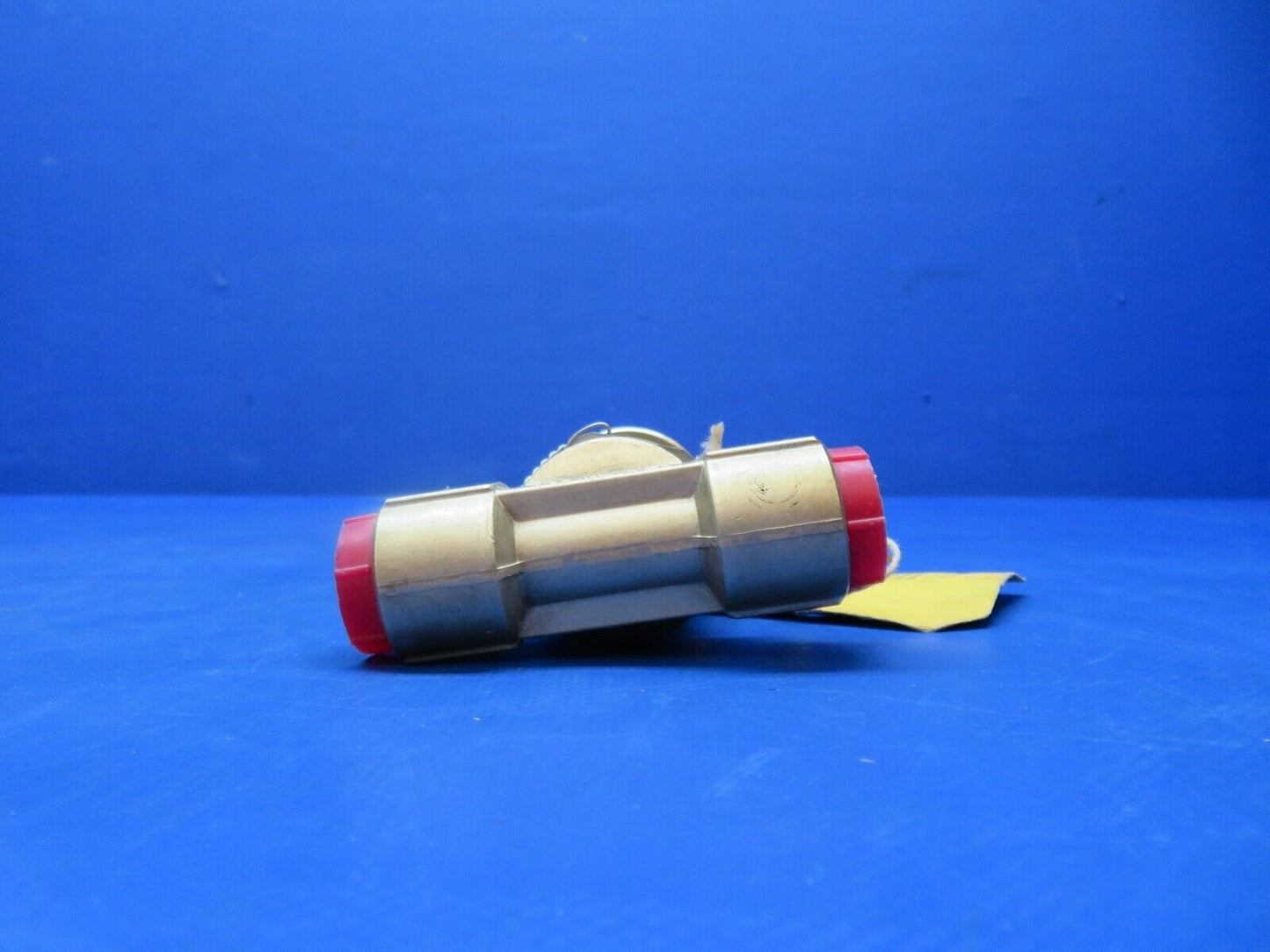 King Air Crossfeed Solenoid Value General Controls P/N AV1B1602 (1223-158)