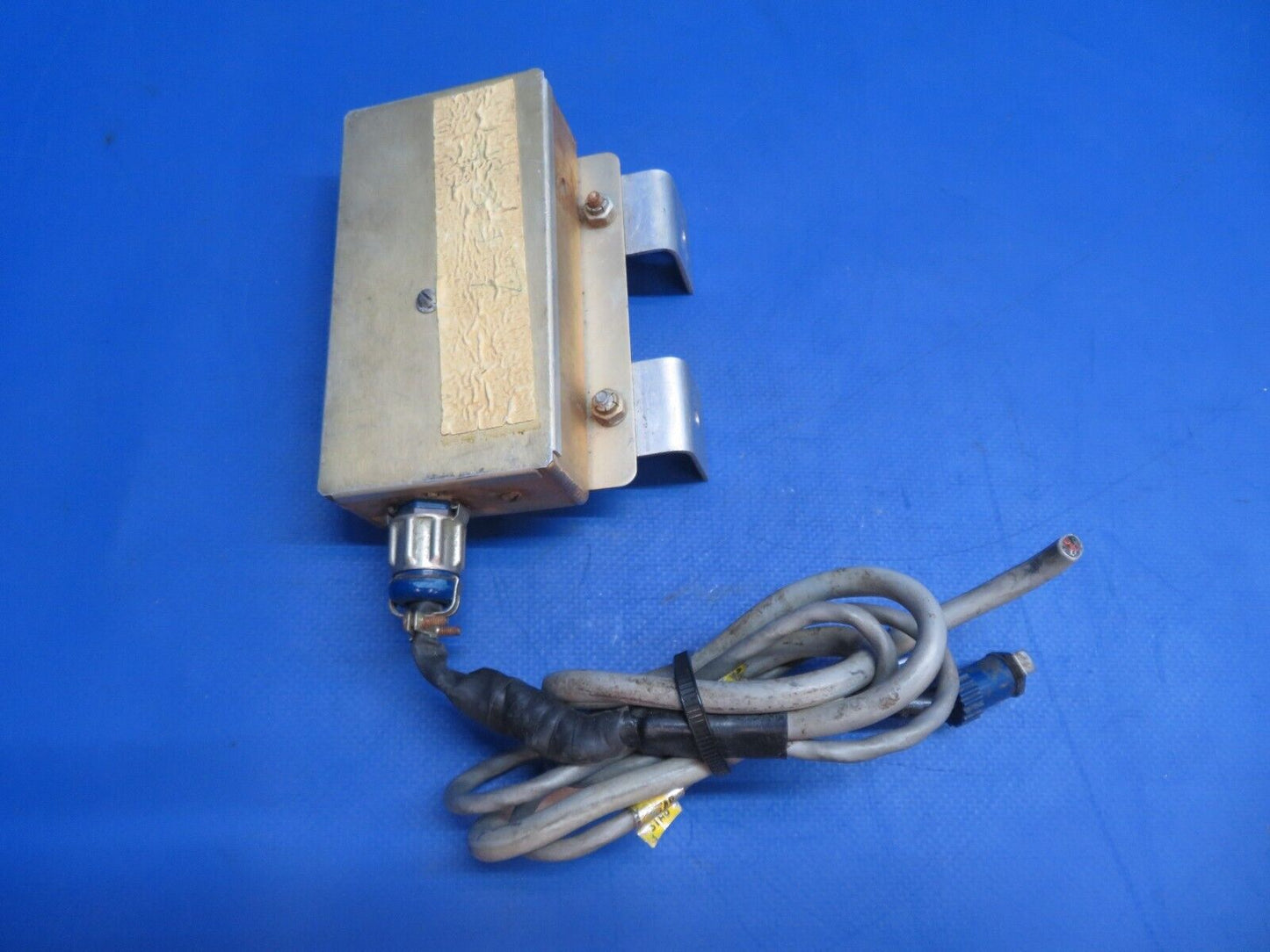 Piper PA-28-180 Cherokee Mitchell Tracker Unit P/N 1D482 (0323-693)
