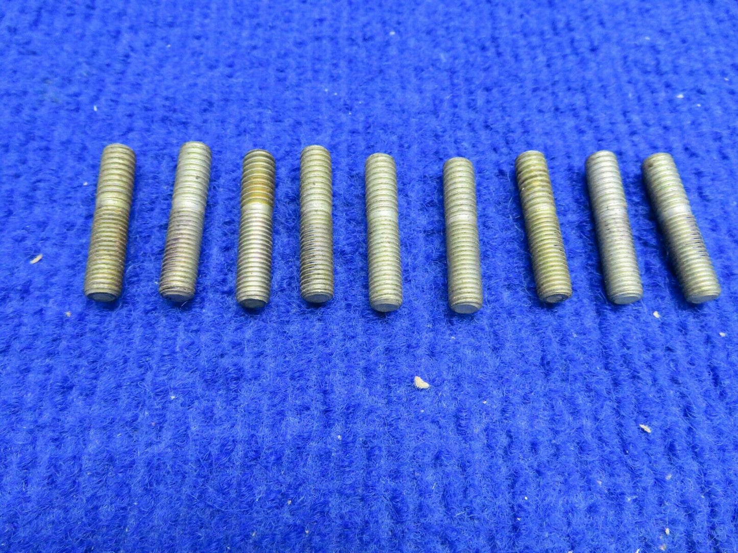Continental Stud .25-20-28 X 1.25 # 401850 LOT OF 9 NOS 401893P012 (0222-646)