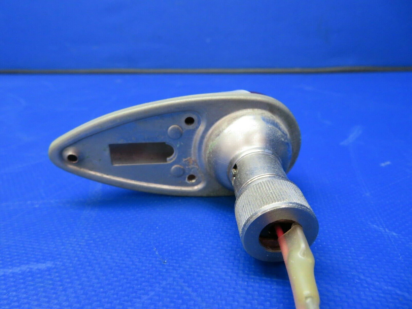 Cessna 170 Whelen Position Light 28V LH Red Lens P/N 01-0770001-42 (0721-857)