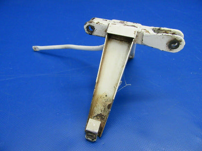 Piper PA-24-250 Comanche Stabilator Trim Tab Bellcrank P/N 20836-00 (1219-220)