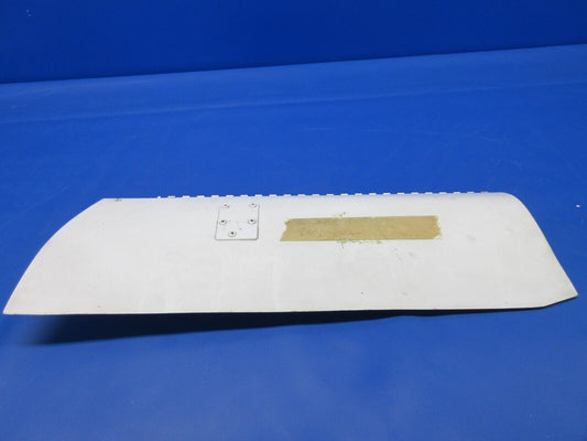 Beech King Air 200 Main Gear Door RH OTBD LH INBD P/N 99-810030-4 (0224-1372)