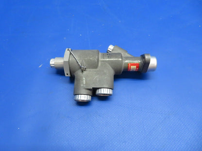 Fuel Pressure Valve P/N 99027-37-D401850, 37C301819G001 NOS (0922-742)
