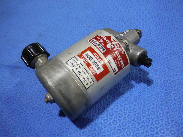 Beech Valve  P/N U-1070XW  (715-57)