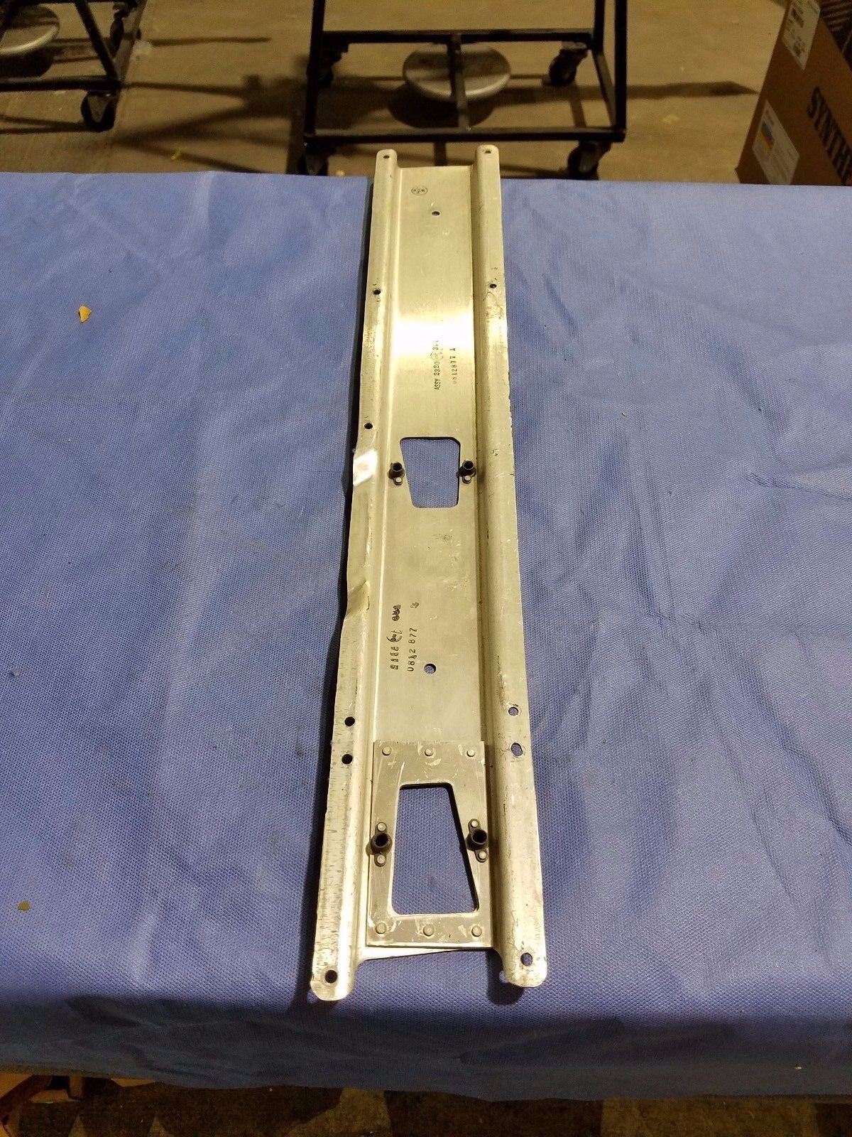 Cessna 310R Support Assy Aft Seat OTBD P/N 0812877-1 (0616-104)