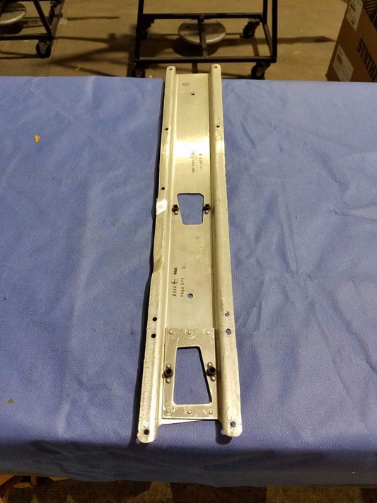 Cessna 310R Support Assy Aft Seat OTBD P/N 0812877-1 (0616-104)