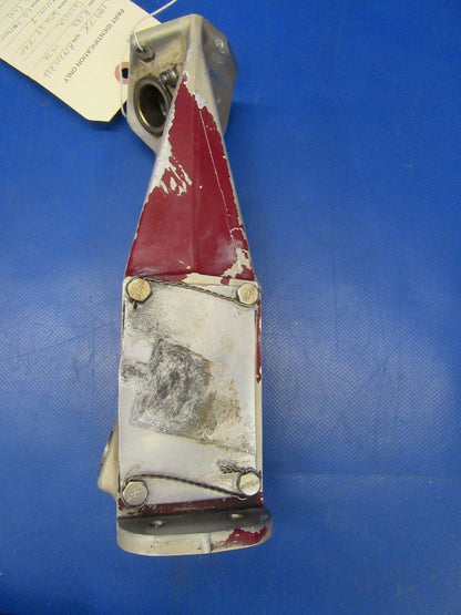 Cessna R182 Skylane RG Landing Gear Support LH OTBD P/N 2241104-7 (1218-274)