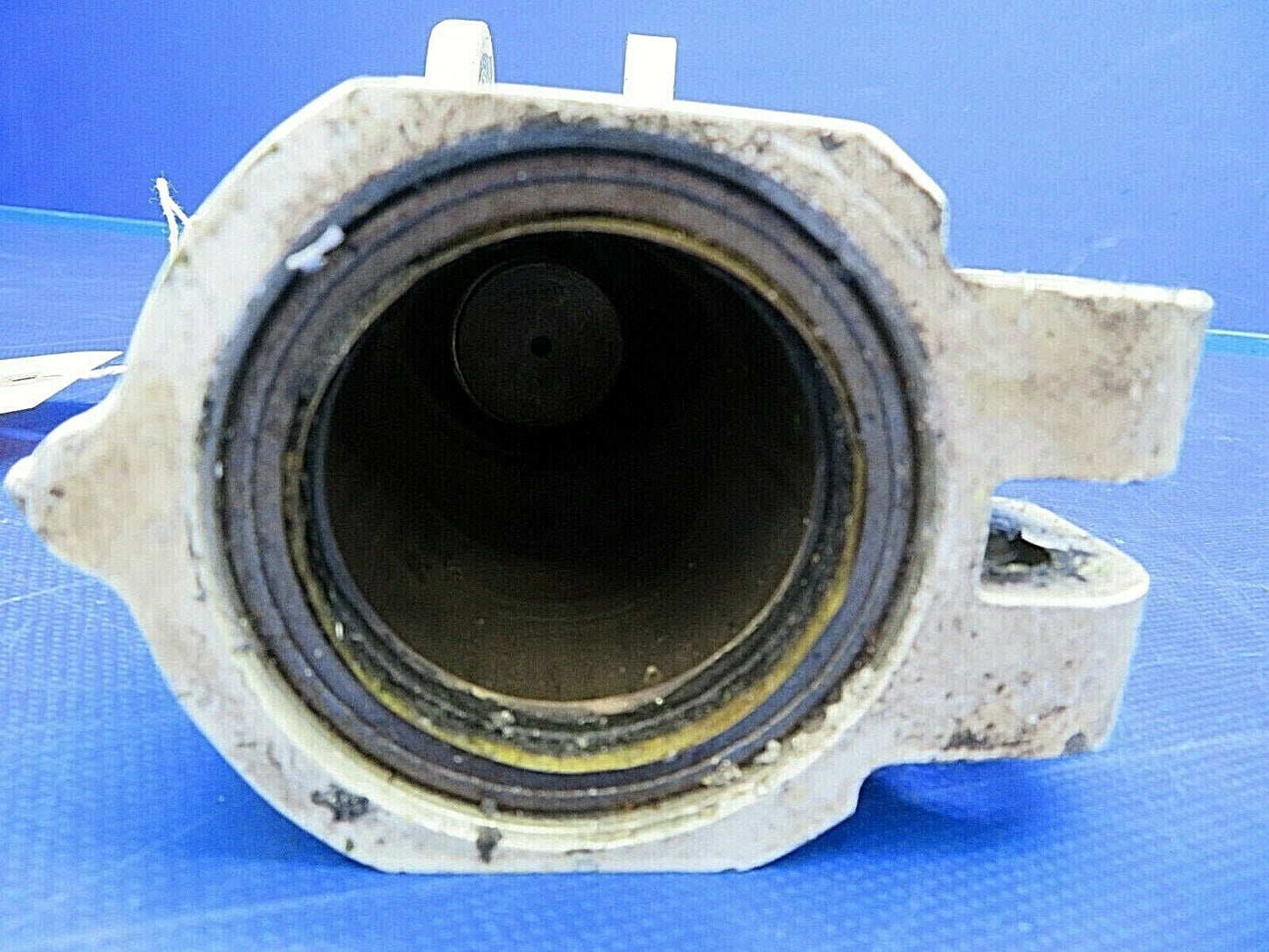 Beech Main Landing Gear Cylinder LH 35-815247-21 (0520-506)
