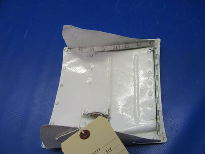 Cessna 210 / T210N Cowl Flap Assembly LH P/N 1213261-211 (0421-314)