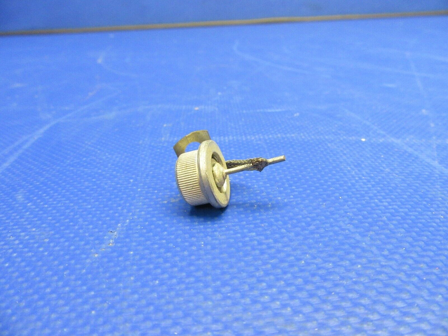 Delco Remy Diode P/N D-1903, 1852928 NOS LOT OF 15 (0921-660)