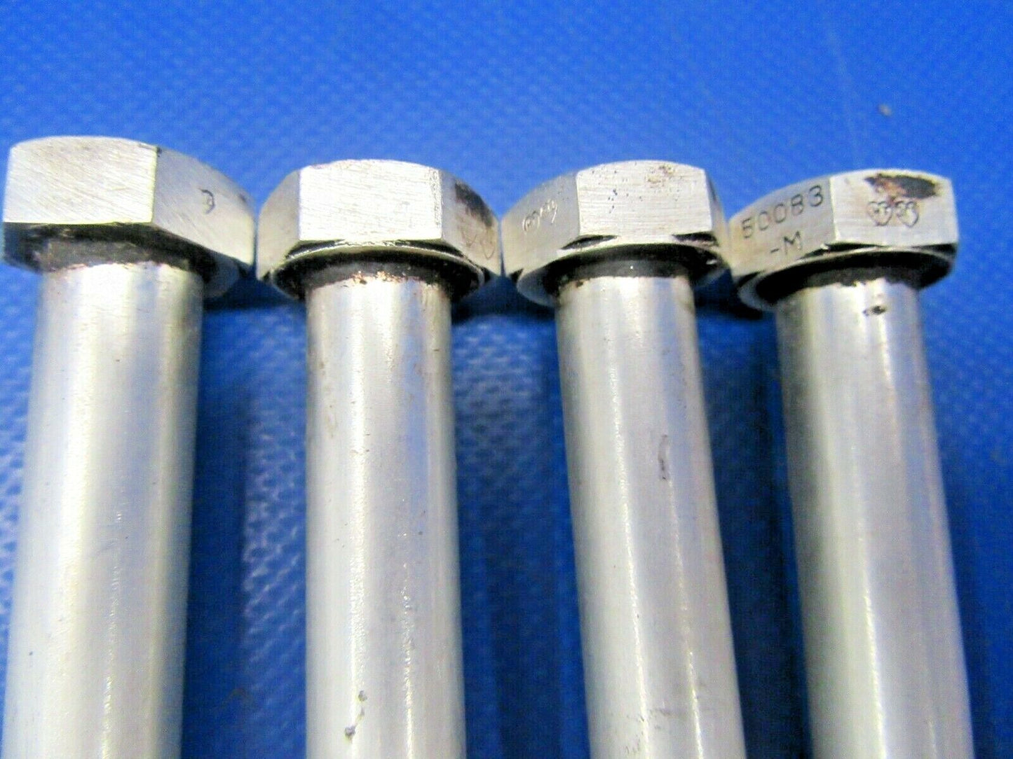 Aircraft Bolt 4-1/2" long Head Diameter 3/4" P/N 50083-M LOT OF 4 (0519-49)