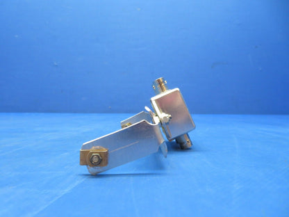 Cessna 172 / 172H Comant Coupler Antenna P/N CI505 (1123-255)