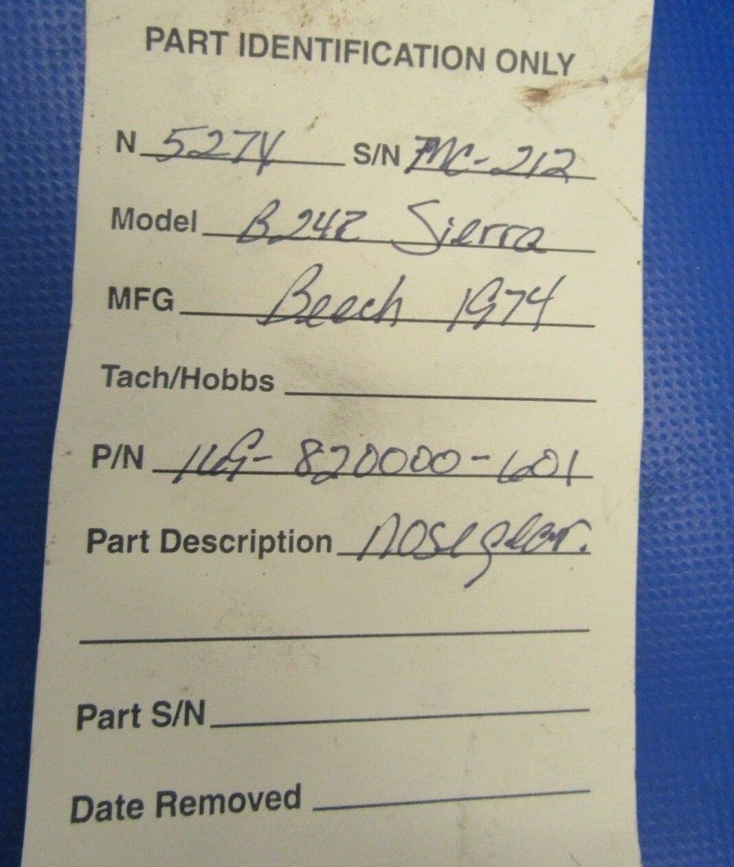 Beechcraft / Beech Sierra Nose Gear Assembly P/N 169-820000-601 (0918-266)