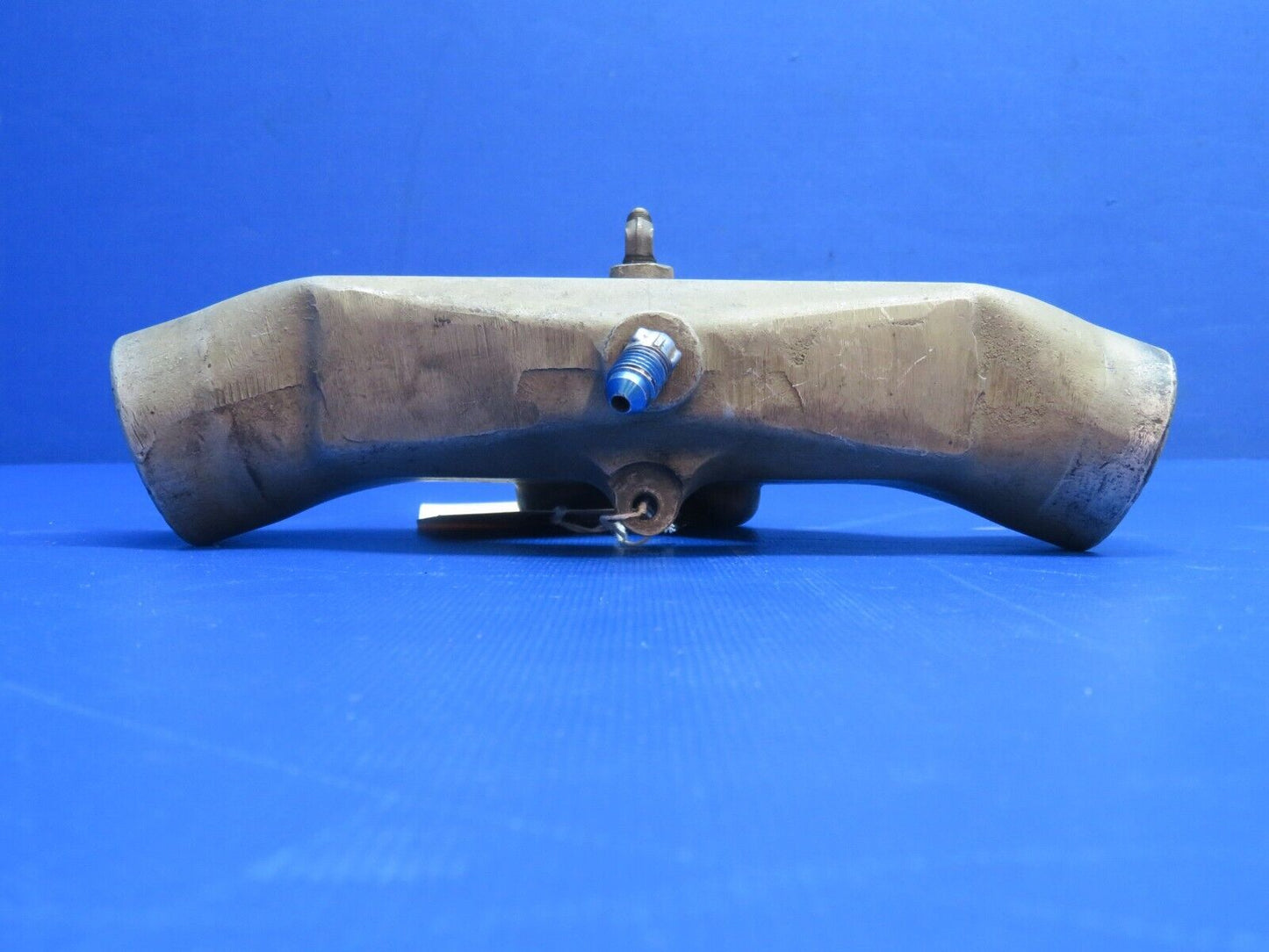 Cessna 310 Continental O-470 Riser Manifold Assy P/N 538434 (0124-1033)