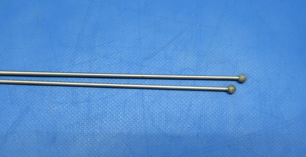 Beech C-35 Bonanza Antenna Assy LOT OF 2 (0423-439)