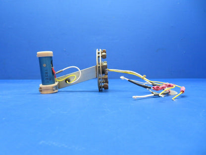 Cessna 310 / 310Q CAS Sensor Mid Aux Fuel Gauge LH P/N 9910082-8 (0823-663)