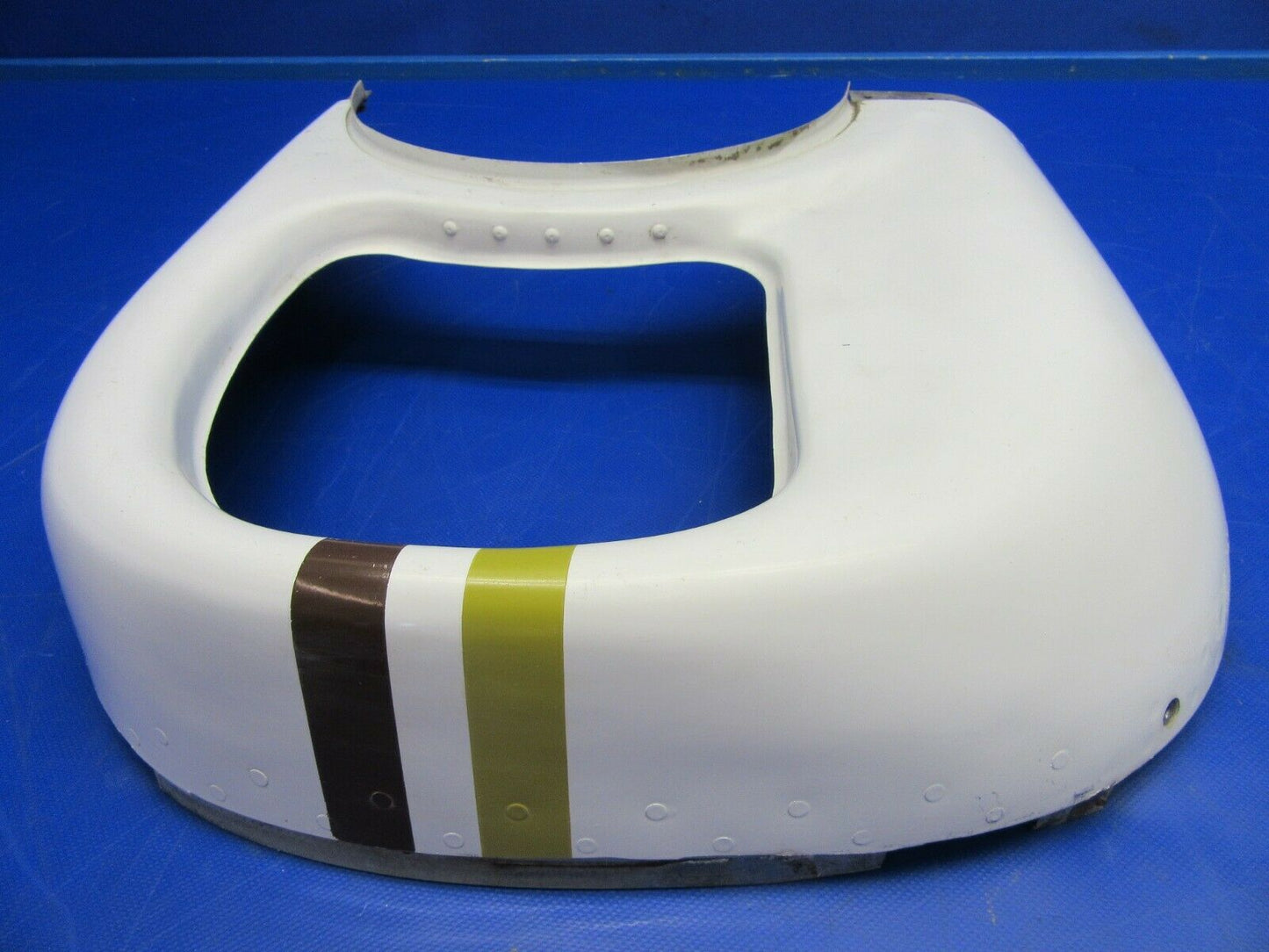 Cessna 310 LH & RH Engine Cowl Nose Cap P/N 0851000-118, 0851000-119 (0620-206)