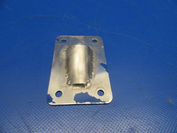 Beech Mast Assy Battery Vent Fairing P/N 002-400001-33 (0519-195)