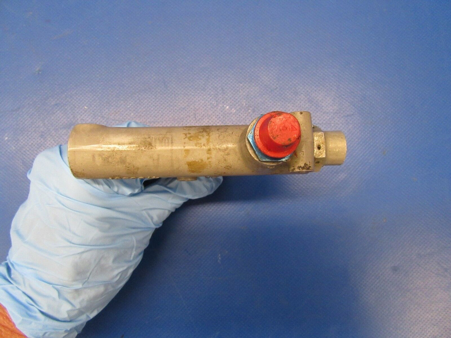 Lear Priority Valve P/N 2979013-1 PARTS ONLY (1018-82)