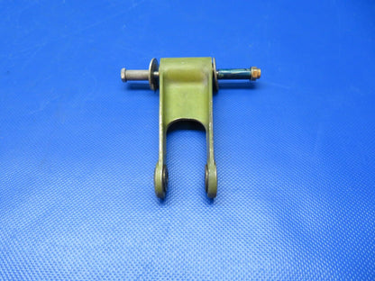 Cessna 401 / 401A Idler Bellcrank Assy MG Retract P/N 5045003-4 (1223-357)