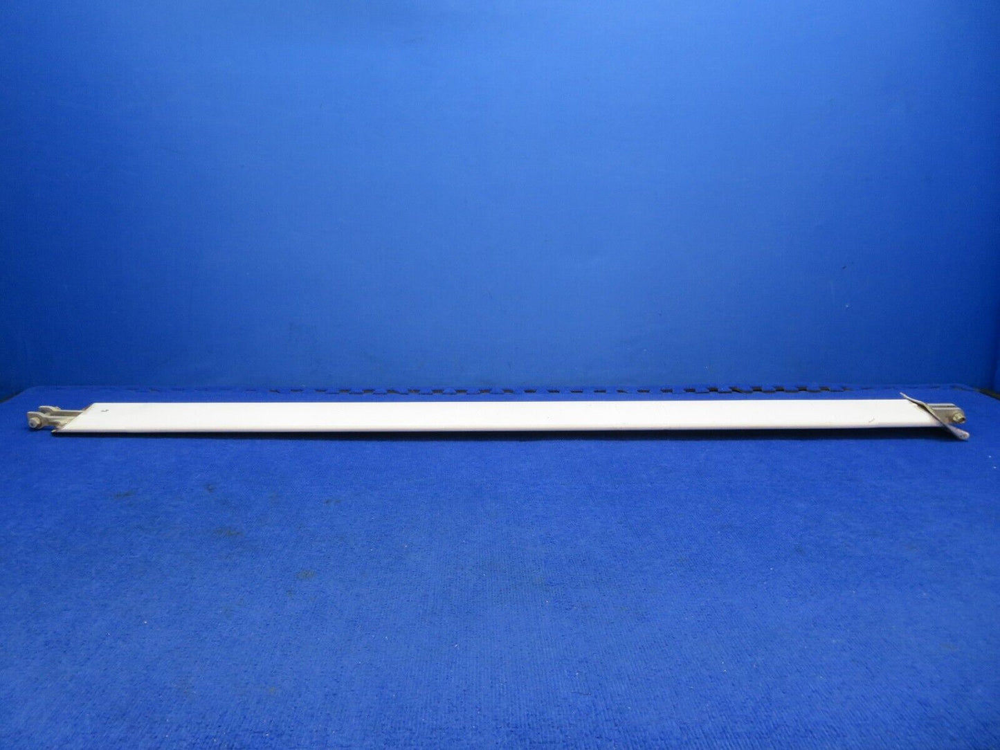 Cessna 150 / 150F LH Wing Strut Assy P/N 0426606 (0822-603)