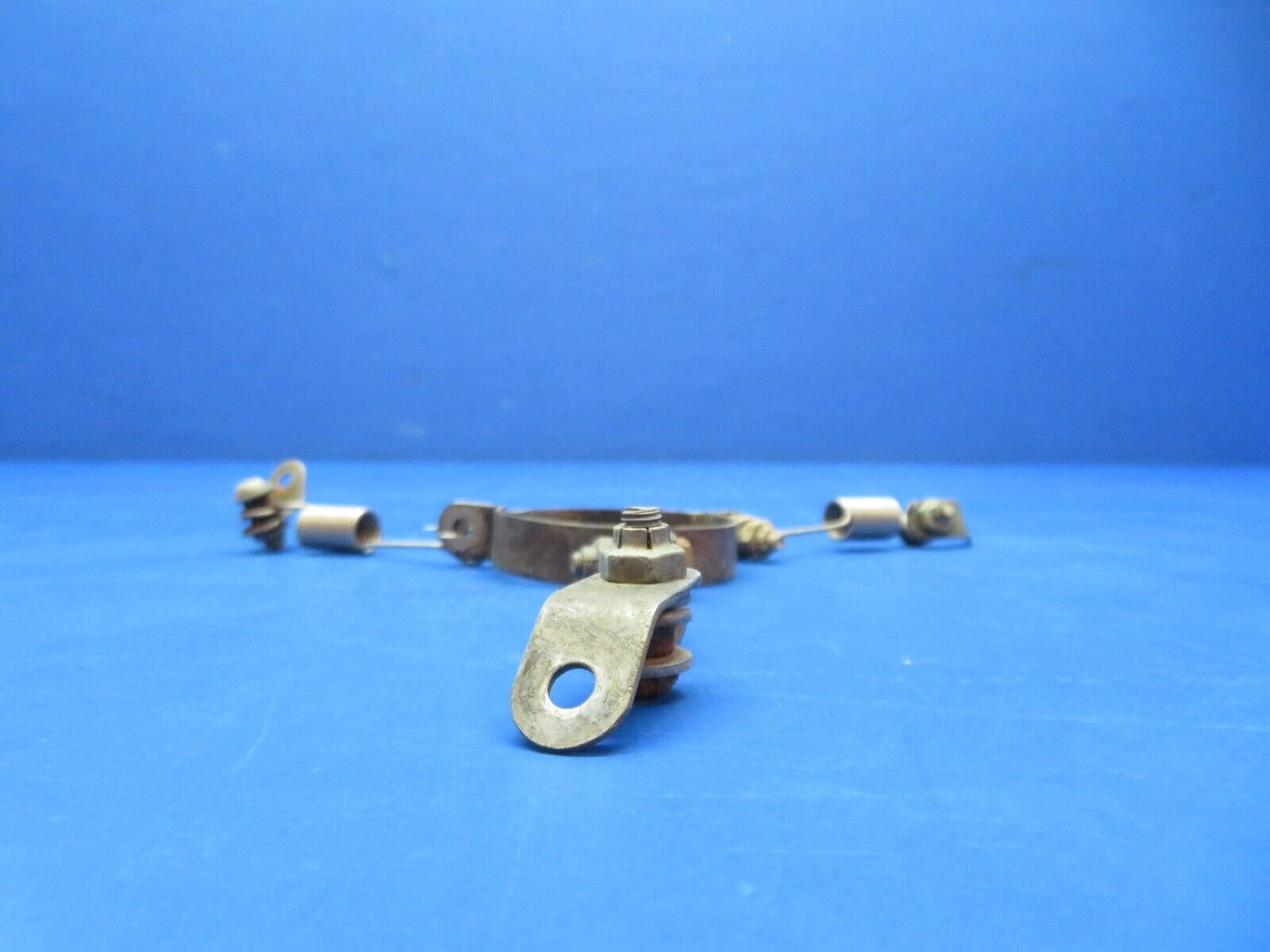 Cessna 310 310F Exhaust Stack Centering Clamp Spring Assy 0852000-28 (1123-350)