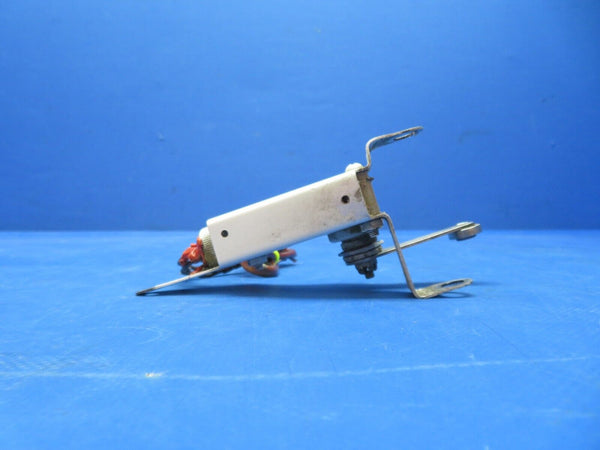 Cessna 310 / 310I Micro Switch LH Main Gear Bracket P/N 0841000-14 (1023-122)
