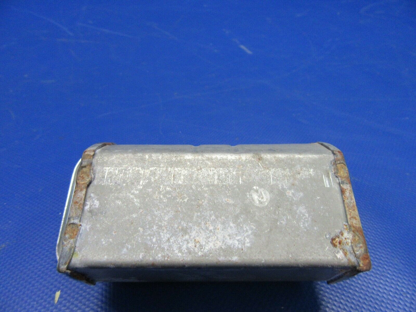 Beech 58 Baron Ash Tray LOT OF 2 (0521-493)