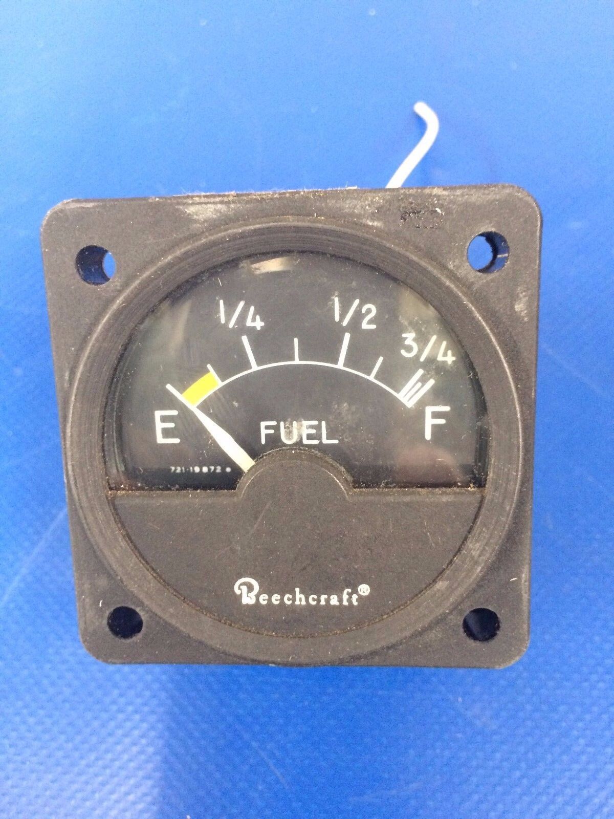 Beech Baron 58 Fuel Gauge P/N 58-380075-13 (0217-18)