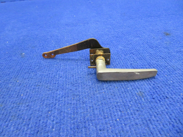 Piper PA-38-112 LH Door Int & Ext Handles, Stop Assy P/N 77514-10 (0422-788)