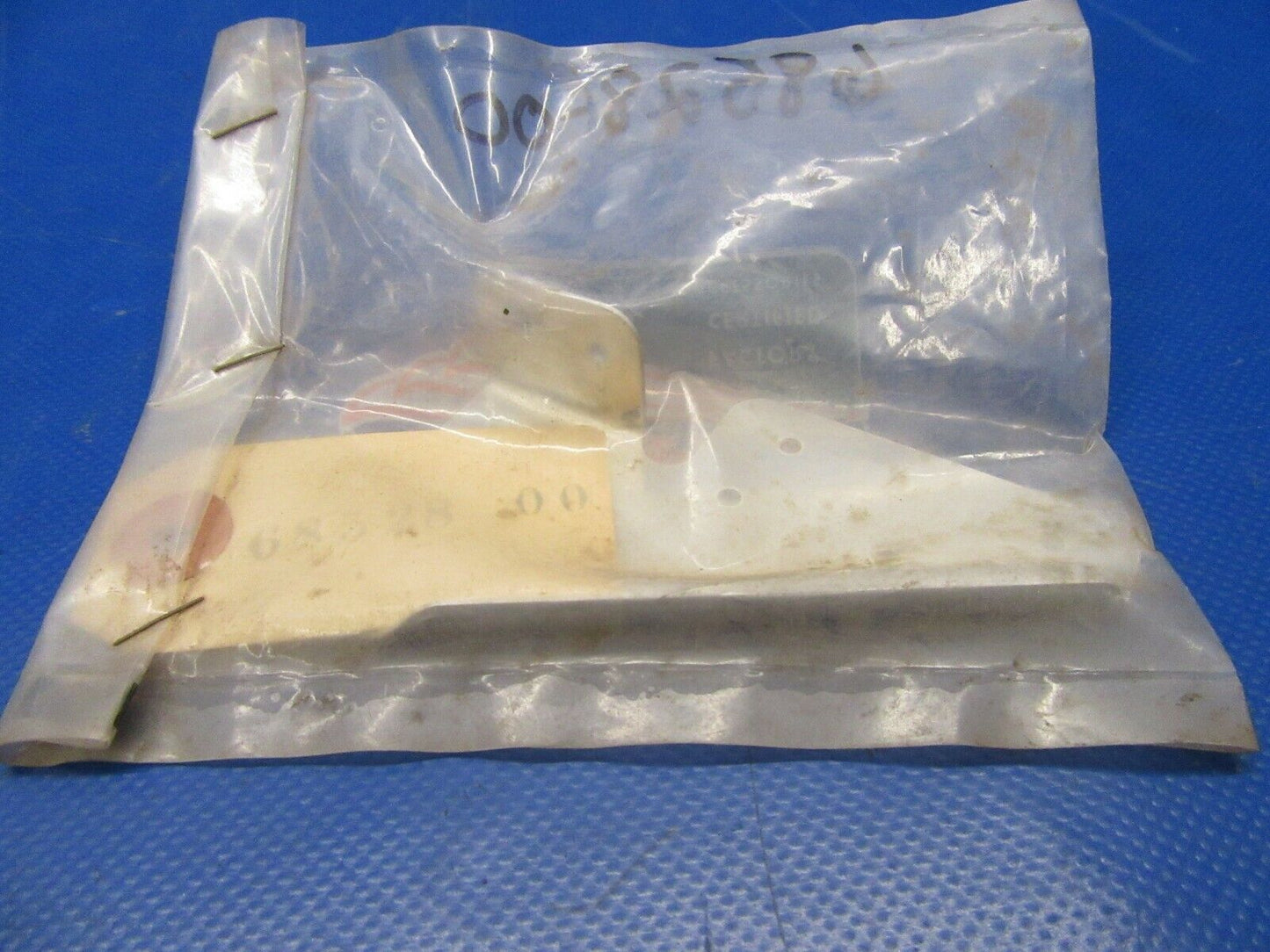 Piper Cherokee Gusset LWR Cockpit Frame P/N 68528-00 / 68528-000 NOS (0219-417)