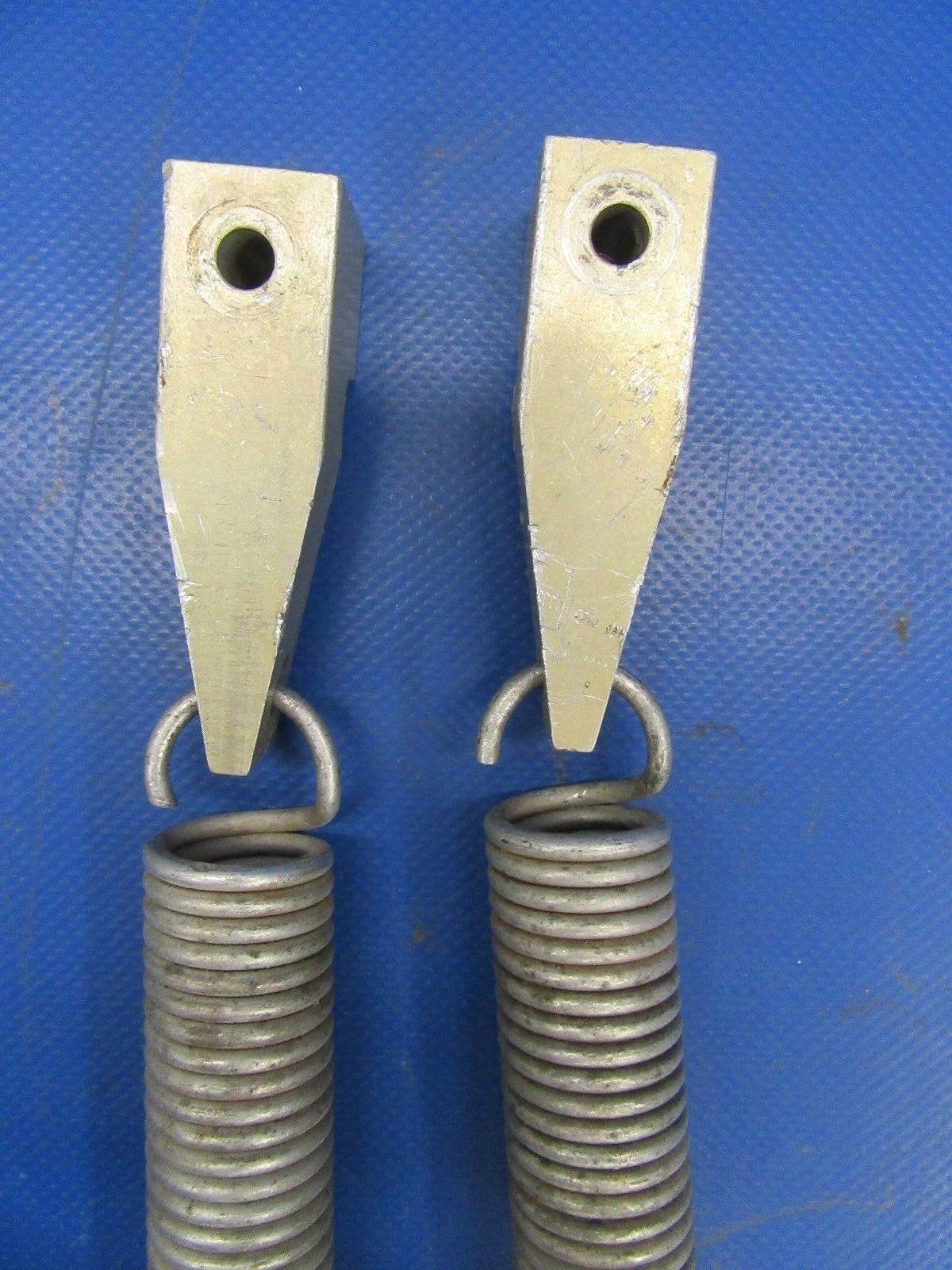 Beech B-24R Sierra Spring Block Nose Gear Actuators P/N 169-820042-13 (0718-42)
