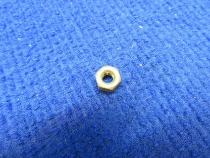 Brass Hex Nuts 1/4-20 LOT OF 1,300 NOS (0922-309)