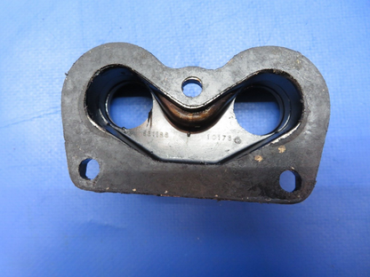 Continental E225-8 Flange Pushrod Housing P/N 531186 LOT OF 6 (0723-648)