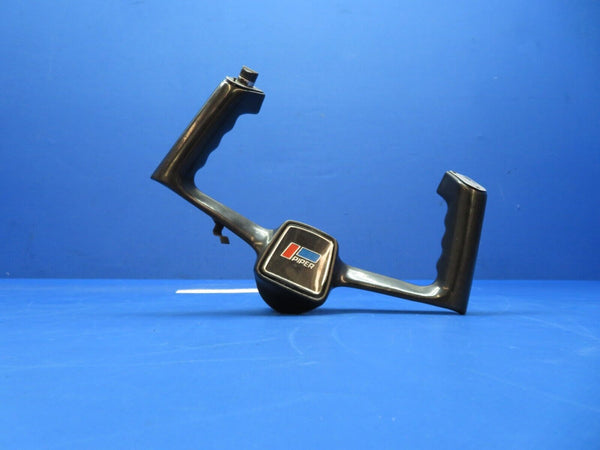 Piper PA-28-236 Pilot Control Wheel Assy P/N 79276-872 (0723-316)