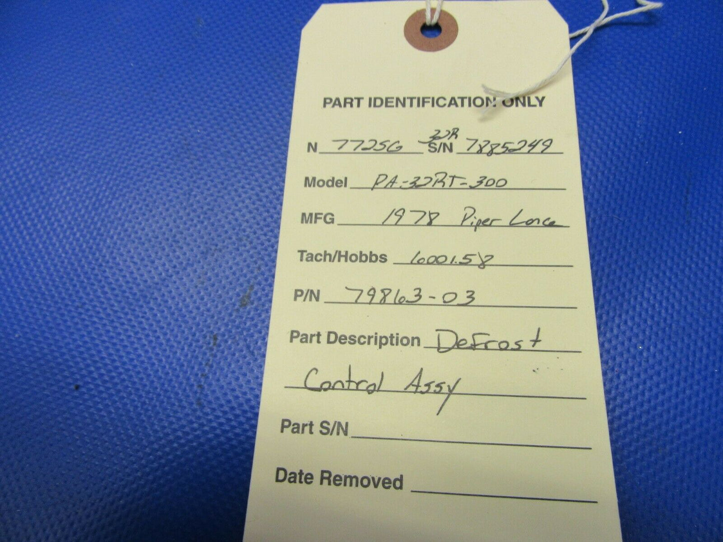 Piper PA-32RT Defrost Control w / Cable P/N 79863-03, 79860-003 (0521-607)