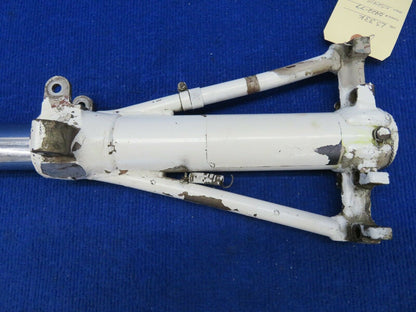 1956 Cessna 310 Main Landing Gear LH P/N 0841000-97 (0422-77)