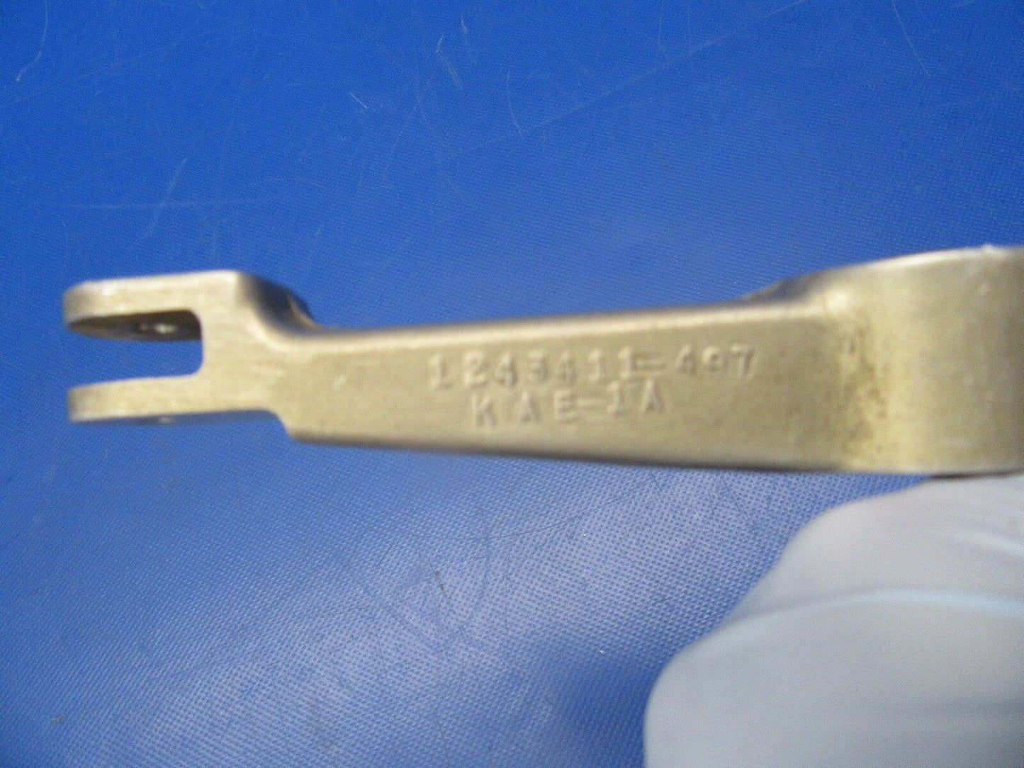 Cessna 210 E Whiffletree / Leader Bar P/N 1243411-1 (0618-191)