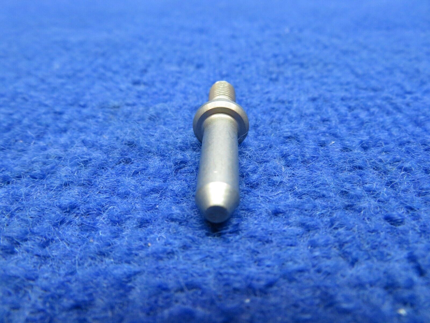 Cessna Stud P/N HL428-8-3-12 NOS (0622-809)