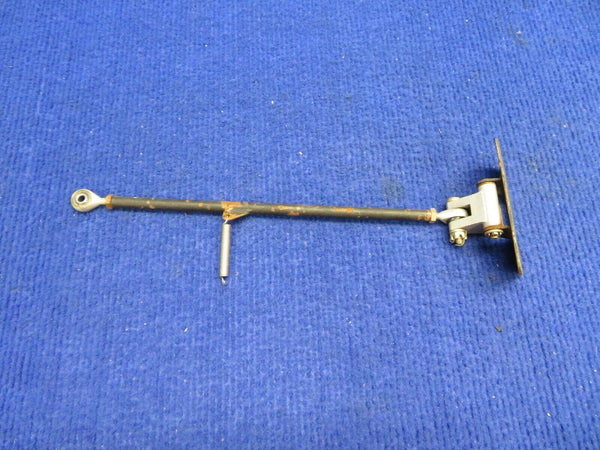 Piper Tomahawk PA-38-112 Door Latch Rod & Support Assy P/N 77514-04 (0422-789)