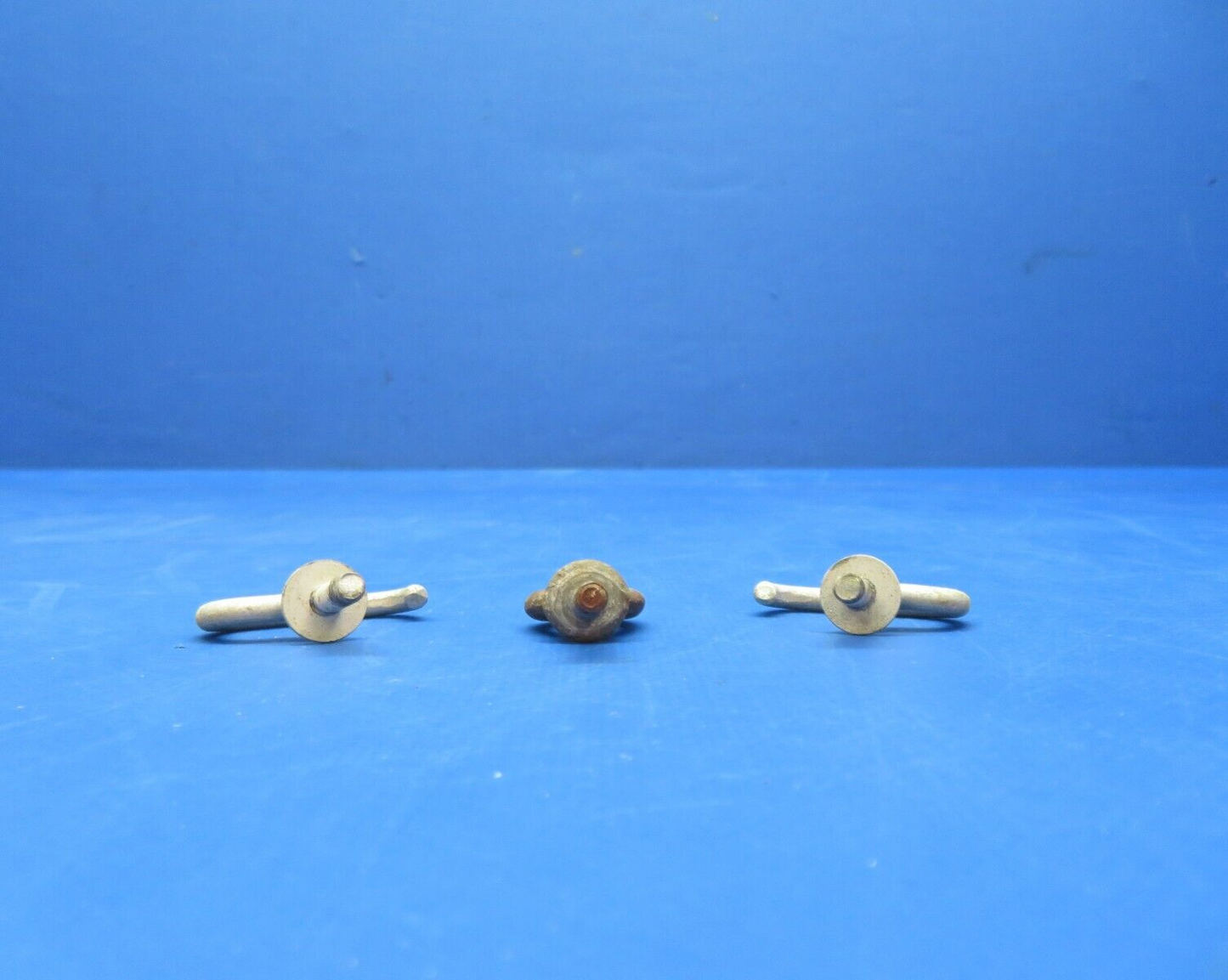 Cessna 150 Baggage Tie Down Eyebolt & Hook P/N 1211203-1 LOT OF 3 (0823-593)
