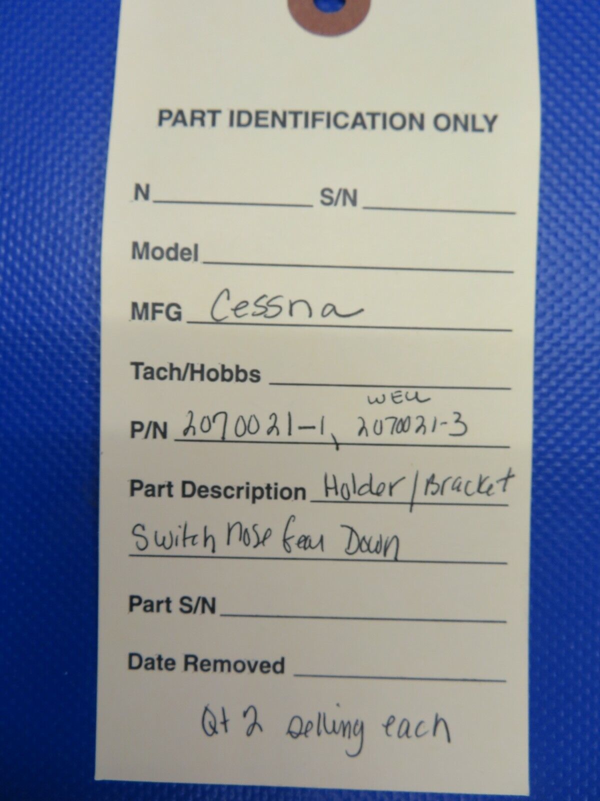 Cessna Nose Gear Switch 2070021-1, 2070021-3 NOS (1120-92)