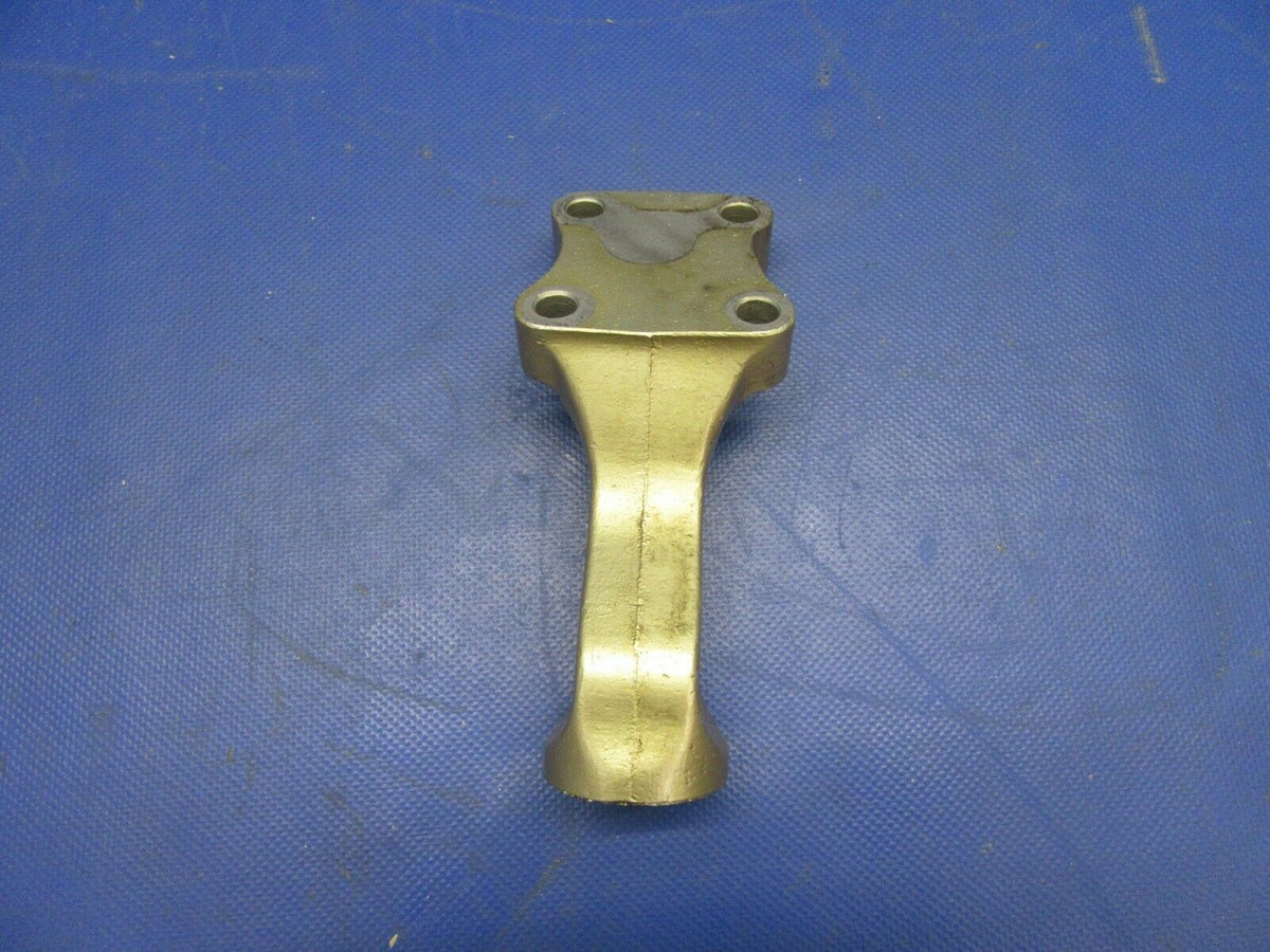 Continental O-470 / IO-470 Engine Mounting Bracket 539518 (0821-623)
