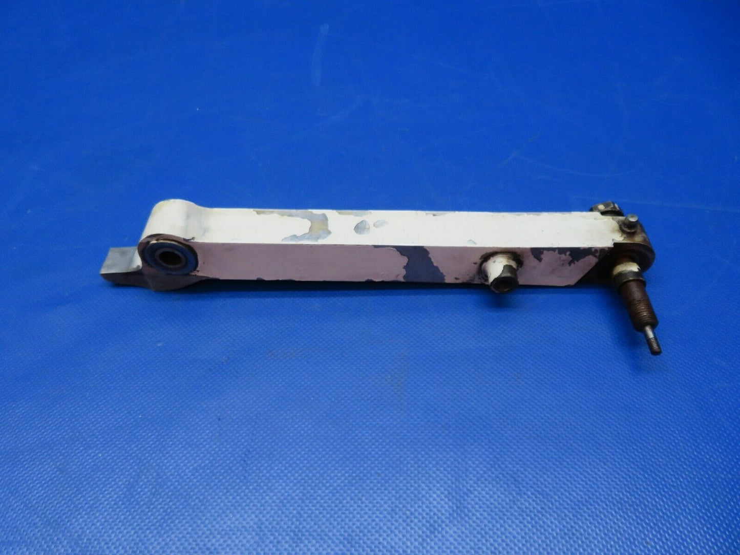 Cessna 401 / 401A RH Side Brace Assy MG Retract P/N 5041000-12 (0124-237)