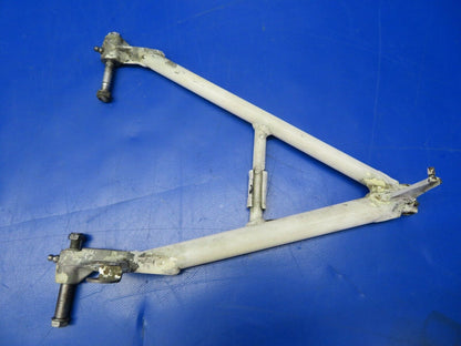 Beech Baron 95-B55 Nose Gear Retract Brace Welded P/N 002-820018-3 (0620-534)