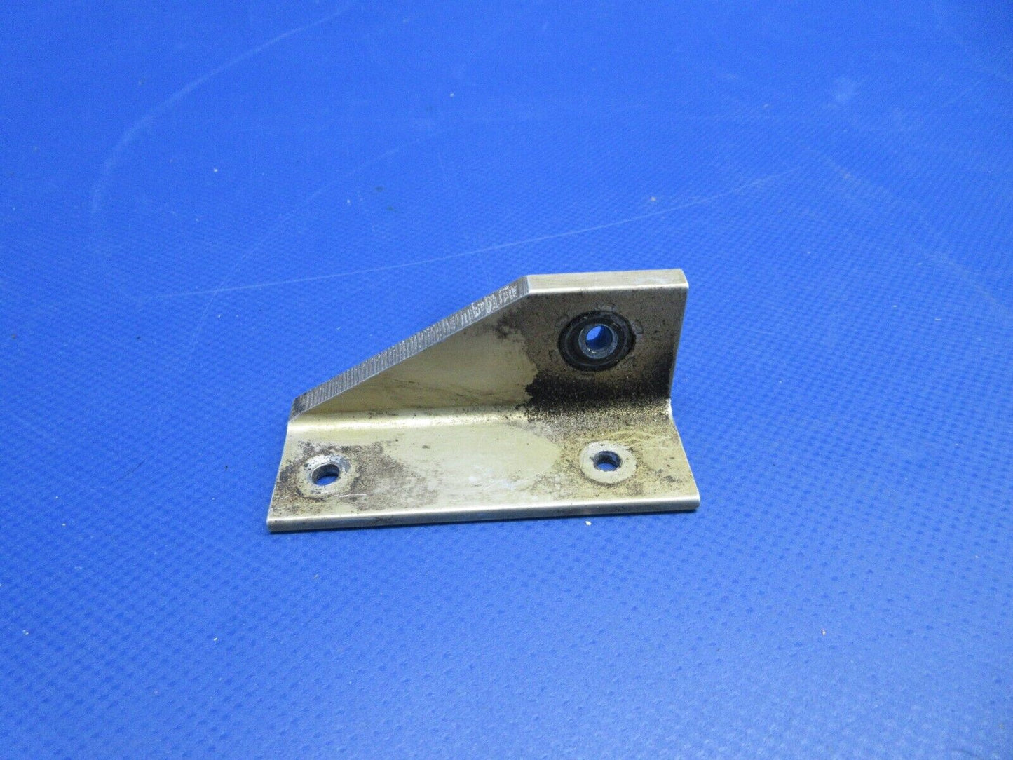 Mooney M20 / M20J Flap Control Hinge Assy P/N 750098-001 (0224-715)